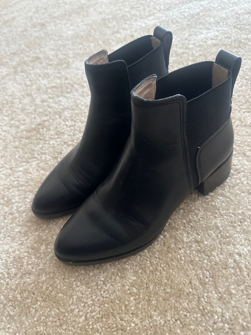 Madewell Black Leather Chelsea Ankle Boots